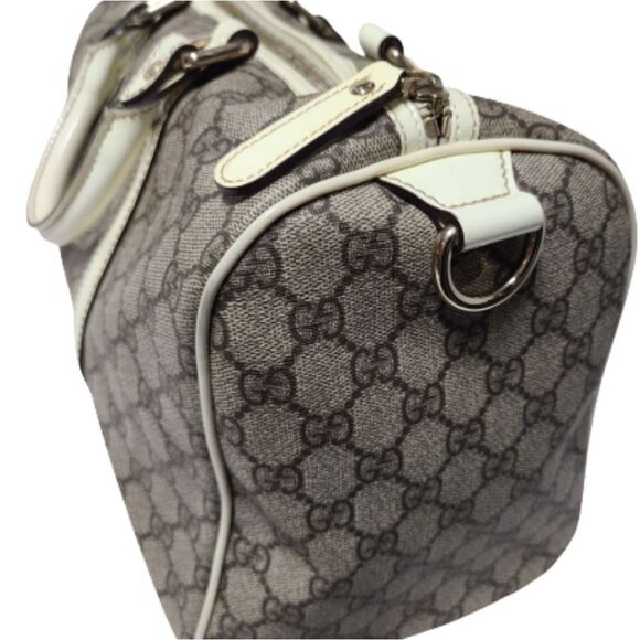 💯 Authentic Gucci Handbag 🍀 - Picture 15 of 16